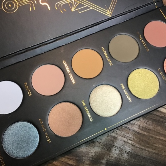 Zoeva aristo eyeshadow pallet, bnib pallet - Picture 8 of 10